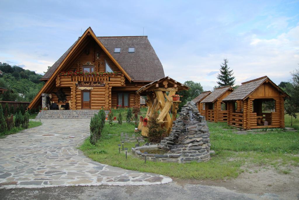 Hotel Vadul Lupilor Moisei Exterior foto