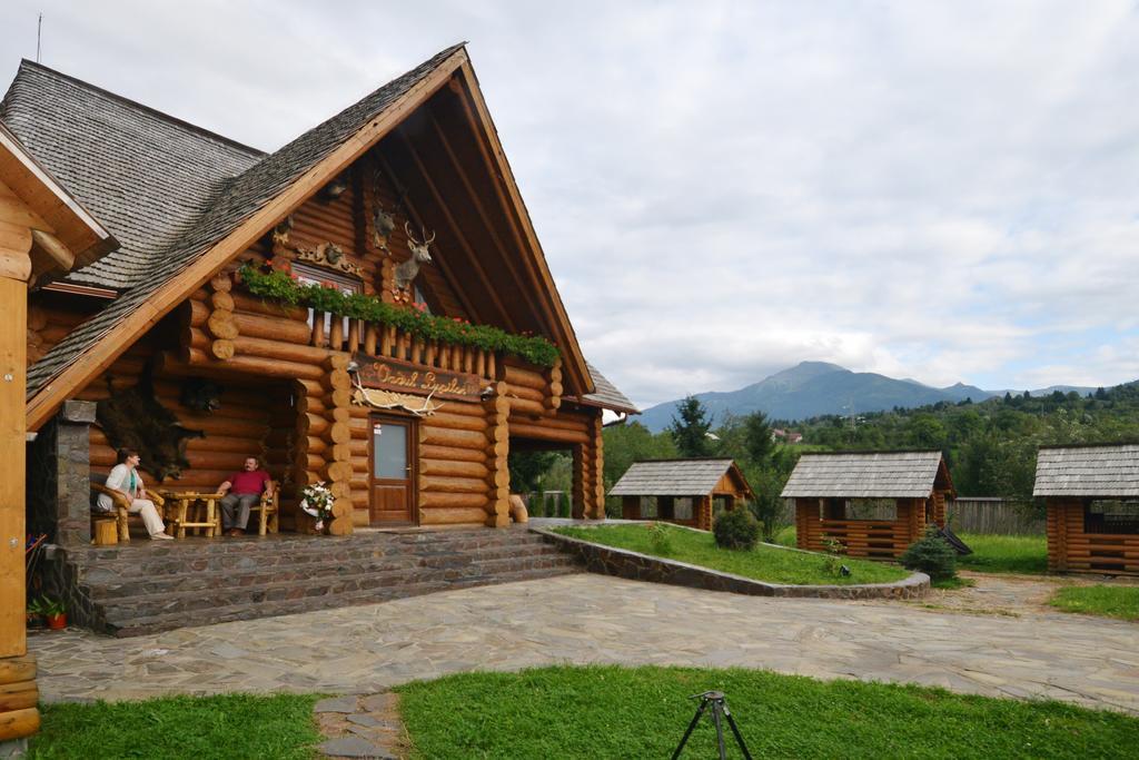 Hotel Vadul Lupilor Moisei Exterior foto